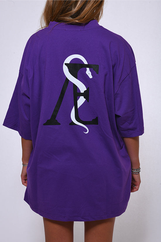 Never trusted SnÆkes Amethyst tee